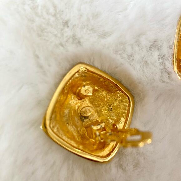 Kenneth Jay Lane Vintage Bee And Rose Yellow Enamel Clip Earrings - Picture 5 of 6